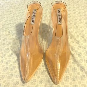 Cape Robbin Beatrix heel 8